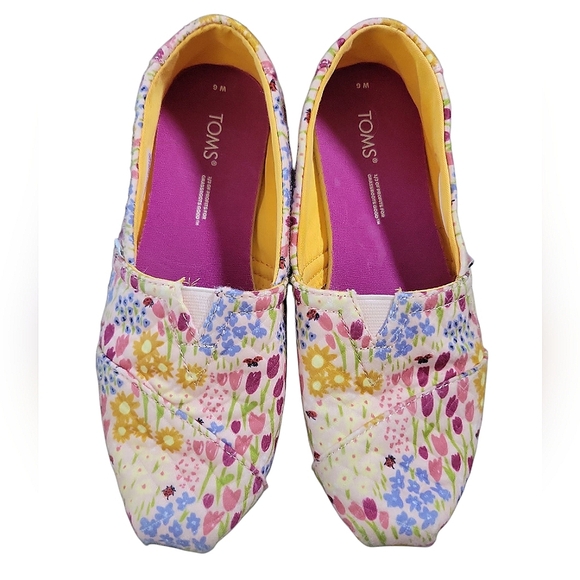 Toms | Shoes | Sale Toms Quilted Pink Multi Floral Alpargata Classic ...